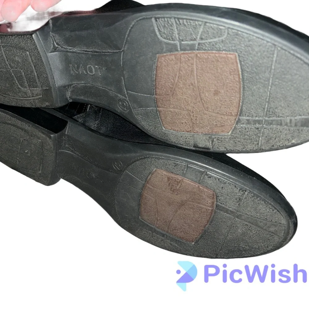 Naot Bayamo bootie, black leather size EU 37